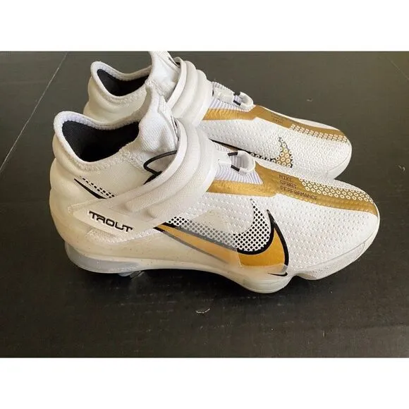Nike Force Zoom Trout 7 Pro Mid White Metallic Gold Men’s Baseball Cleat Sz 7.5