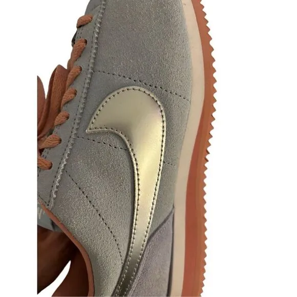 Nike Women's Blue/Pink Cortez Custom Running Athletic Shoes Size 8.5 NWOT
