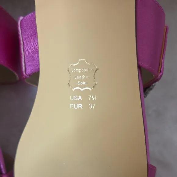 Nina Shavone Ultra Pink Crystal Satin Sandals 7M NWT