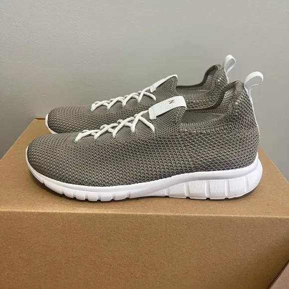 Nisolo Athleisure Eco-Knit Sneaker in Gray Size 7.5 NEW