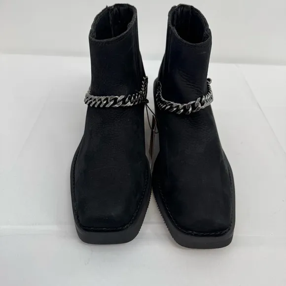 NWB Harley-Davidson® Women's 9.5 Korsen Chain Black Leather Ankle Boots D87241