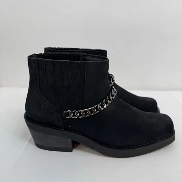 NWB Harley-Davidson® Women's 9.5 Korsen Chain Black Leather Ankle Boots D87241