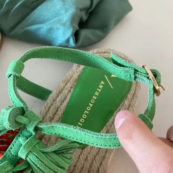 NWOT Anthropologie Fringe Rope Green Suede Boho Sandals Sz 6