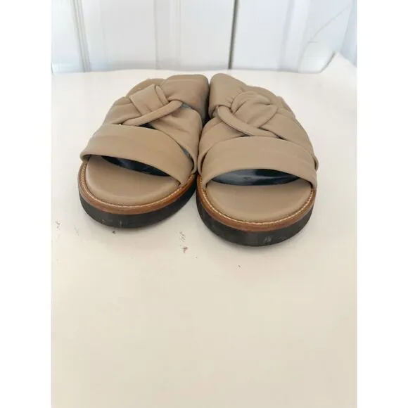 NWOT Aquatalia Harley Leather Slip on Knotted Circle Detail Flat Slide Sandals