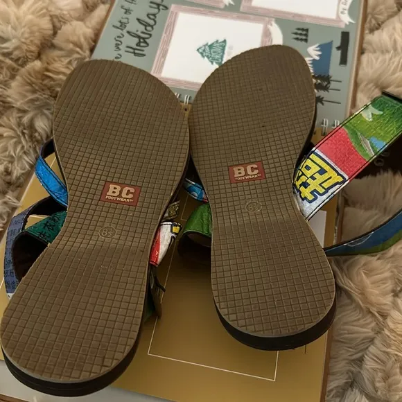 NWOT BC FOOTWEAR | “I Used To Be A Rice Bag” Collection Sandals | 8.5