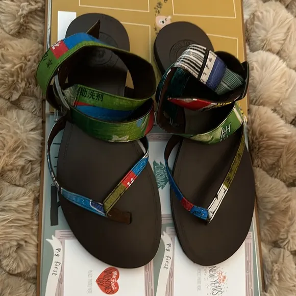 NWOT BC FOOTWEAR | “I Used To Be A Rice Bag” Collection Sandals | 8.5