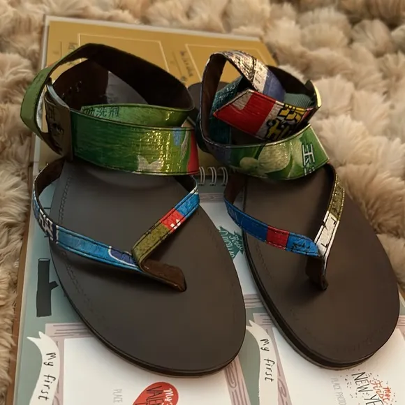 NWOT BC FOOTWEAR | “I Used To Be A Rice Bag” Collection Sandals | 8.5