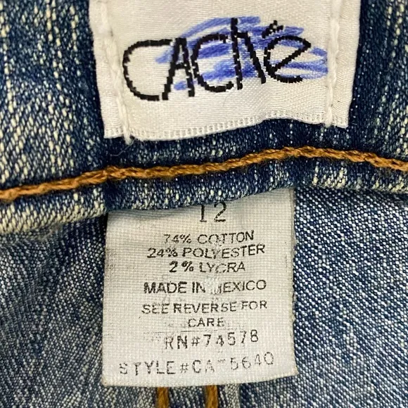 NWOT Cache Women’s Bedazzled Front/ Back Y2K, Vintage Flared Jeans Size 12.