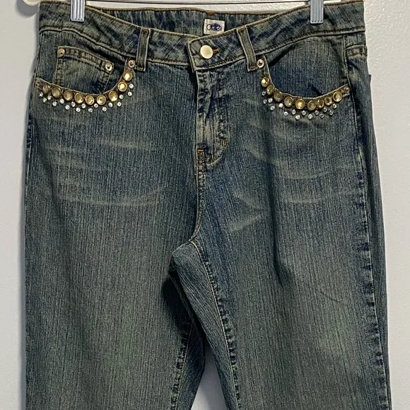 NWOT Cache Women’s Bedazzled Front/ Back Y2K, Vintage Flared Jeans Size 12.
