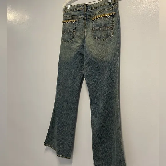 NWOT Cache Women’s Bedazzled Front/ Back Y2K, Vintage Flared Jeans Size 12.