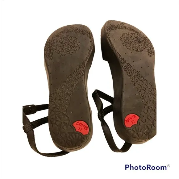 NWOT CAMPER Black Leather Sandals 7 US / 37 EU