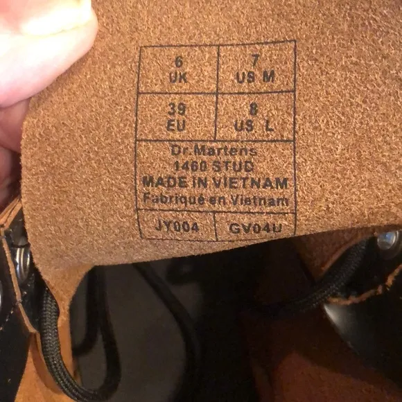 NWOT Dr Martens studded Boots