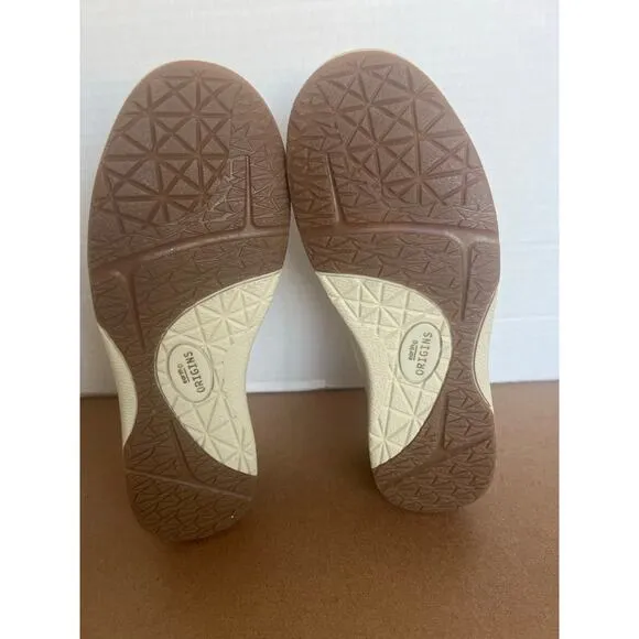NWOT Earth Origins Elin Cream Leather Laser Cut Slip-On Casual Sneaker Shoe 8.5W