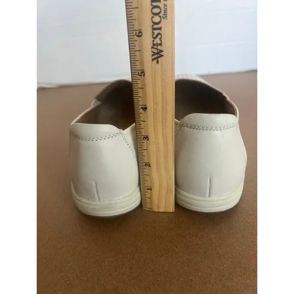 NWOT Earth Origins Elin Cream Leather Laser Cut Slip-On Casual Sneaker Shoe 8.5W