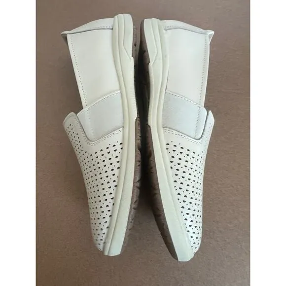 NWOT Earth Origins Elin Cream Leather Laser Cut Slip-On Casual Sneaker Shoe 8.5W