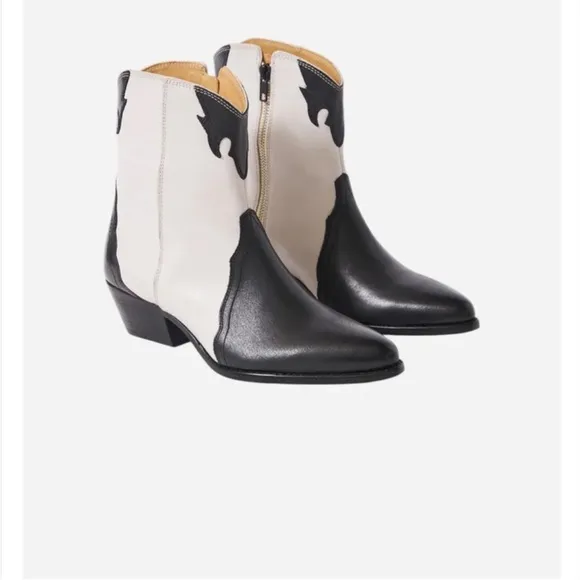 NWOT Free People Shoes New Frontier Western Boot in Arctic Fox Combo