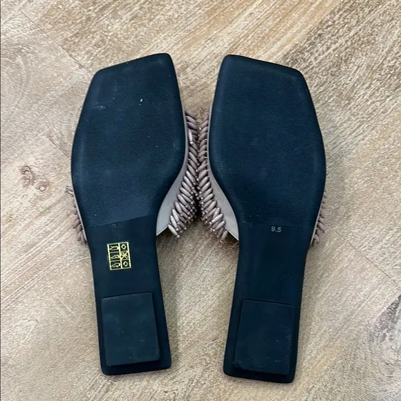 NWOT Jeffrey Campbell Tan Beaded Women's Sandals 9.5