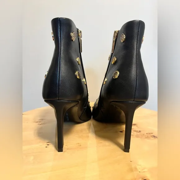 NWOT Karl Lagerfeld Paris Saina Booties, Sz 7.5, Black