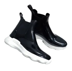 NWOT Kenneth Cole New York Evanna Rain Boot