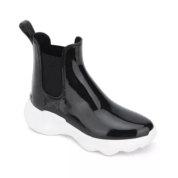 NWOT Kenneth Cole New York Evanna Rain Boot