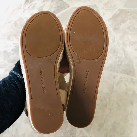 NWOT LUCKY BRAND leather platform espadrille cream sandals size 9.5