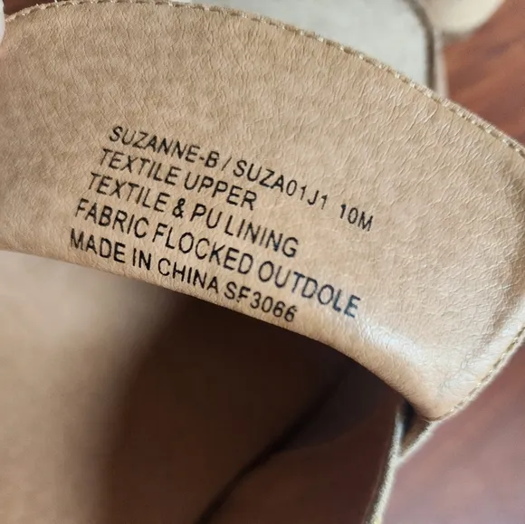 NWOT Madden Girl Platform shoes
