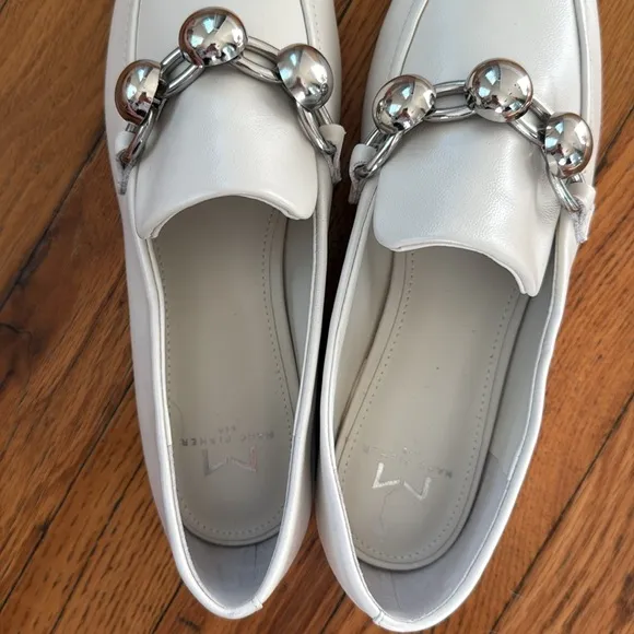 NWOT Marc Fischer Elena cream Loafers with Silver Accents 8M