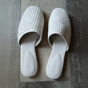 NWOT Splendid Elissa leather mules, Size 7.5 in ivory