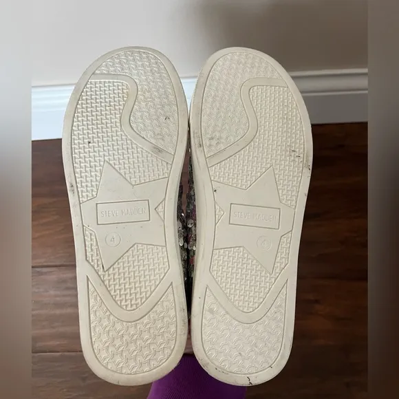 NWOT Steve Madden Emily Sneakers with Pink and Silver Sequins-Size 4