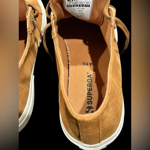 NWOT Superga genuine leather unisex athleisure shoes