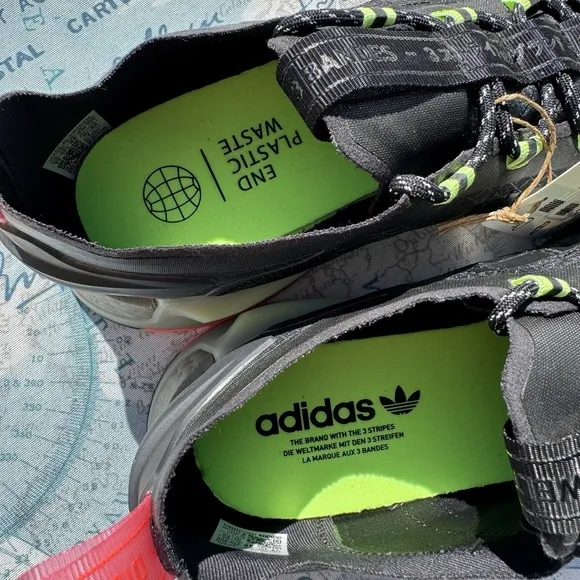 NWT! Adidas NMD_V3 Core Black Signal Green Men's Size 13 GW3064 Shoes Athleisure
