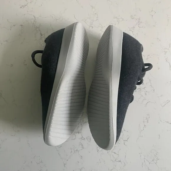 NWT Allbirds Women's Classic Black Wool Runners Sneakers Size 5 Athleisure