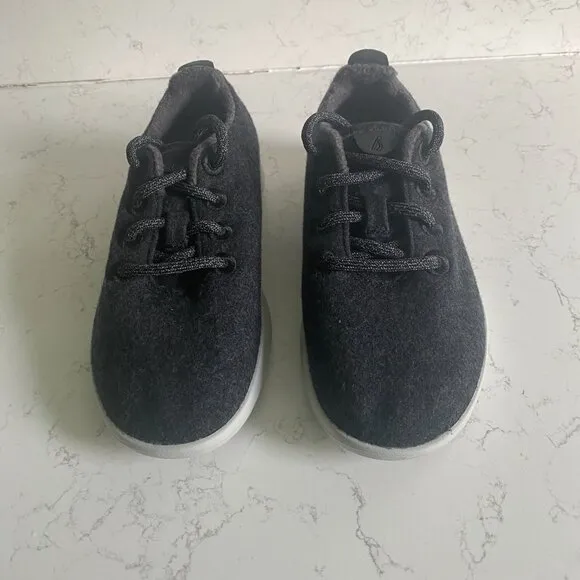 NWT Allbirds Women's Classic Black Wool Runners Sneakers Size 5 Athleisure