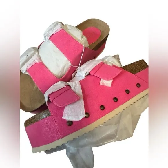 NWT Altar’d State Serena Platform Sandals