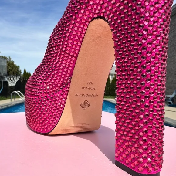 NWT Antonio Melani Hot Pink Size 10 Rhinestone Platform Pumps