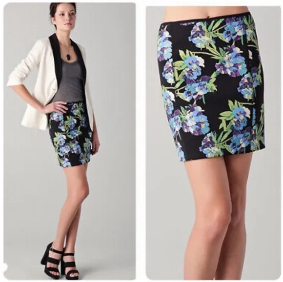 NWT, Elizabeth and James Floral Scuba Skirt