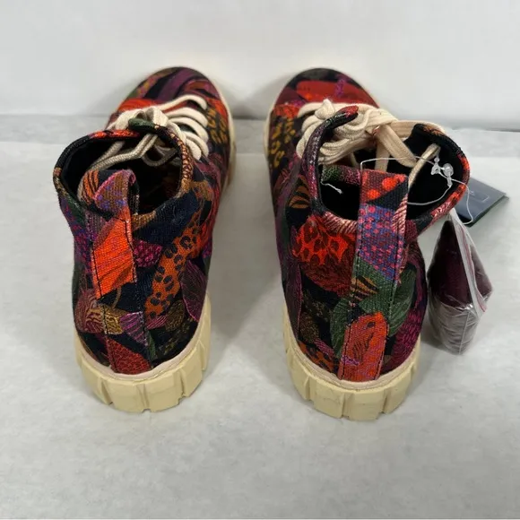 NWT FARM Rio Colorful High-Top Women's Sneakers Size 11/EUR 43