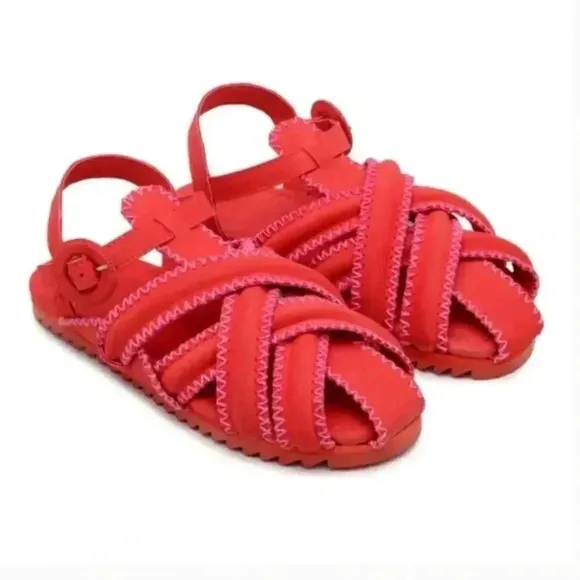NWT Farm Rio Zigzag Stitch Red Sandal Fisherman Gladiator Vacation Size 10