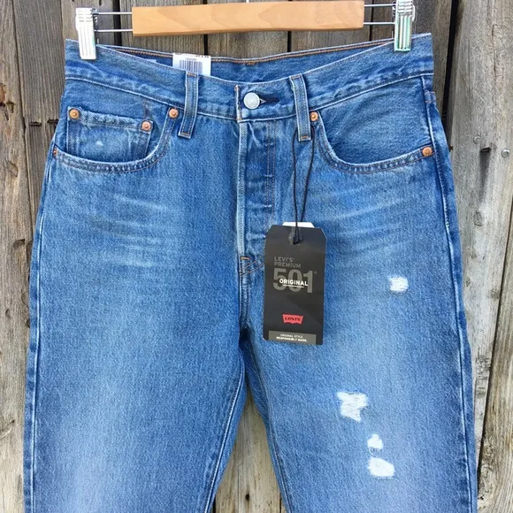 NWT Levi’s 501 High Rise Straight Leg Distressed Jean Athens Crown Blue 27