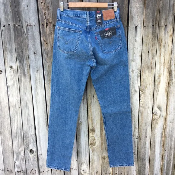 NWT Levi’s 501 High Rise Straight Leg Distressed Jean Athens Crown Blue 27