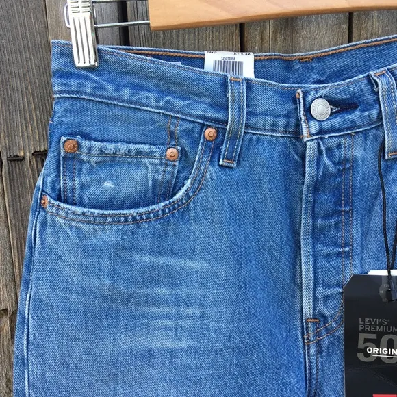 NWT Levi’s 501 High Rise Straight Leg Distressed Jean Athens Crown Blue 27
