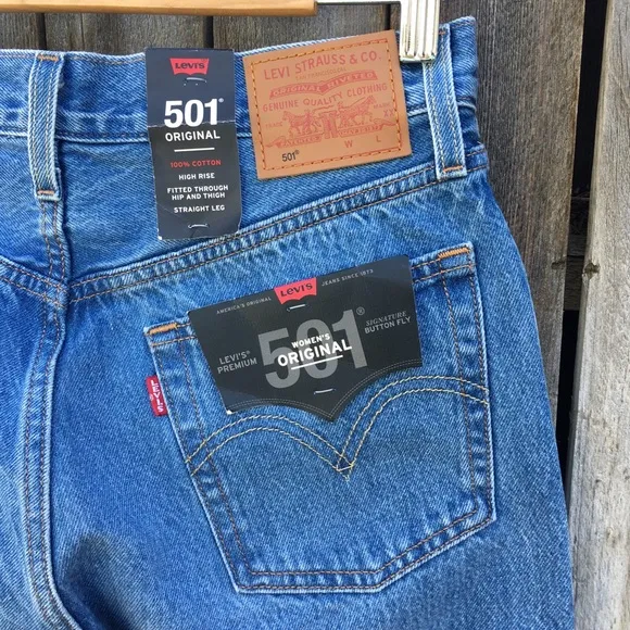 NWT Levi’s 501 High Rise Straight Leg Distressed Jean Athens Crown Blue 27