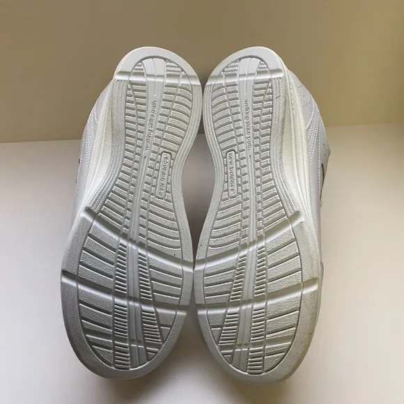NWT New Balance 577 Women’s Leather Walking White Sneaker Size 10W WW577VW Fall