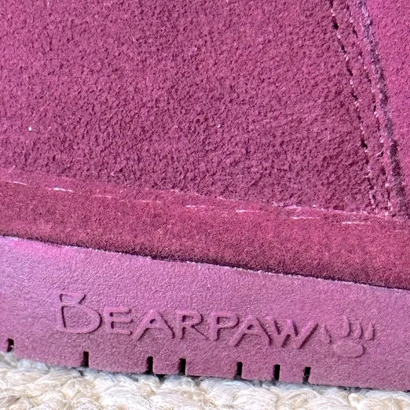 NWT New Bearpaw Lori Burgundy Suede Boots Girls 4 Youth Sheepskin Wool