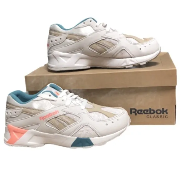 NWT Reebok Aztrek in box Running Sneakers Sorbet colors  5 Youth in box