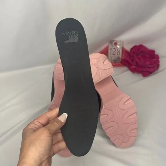 NWT Sorel Brex Heel Chelsea Boots Black/Pink Size 9