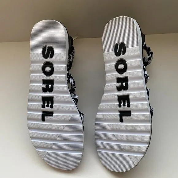 NWT Sorel Ella II Women’s Black and White Strappy Sandals Size 9