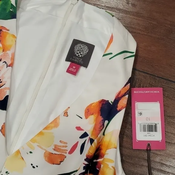 NWT Vince Camuto Women floral boho v neck dress sz 10