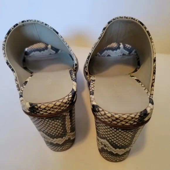 NWT Vince Wyatt Snake Embossed Leather Platform Heel Sandals