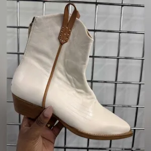 NWT We The Free Wesley Ankle Boots Bone Color Womens size 39.5
